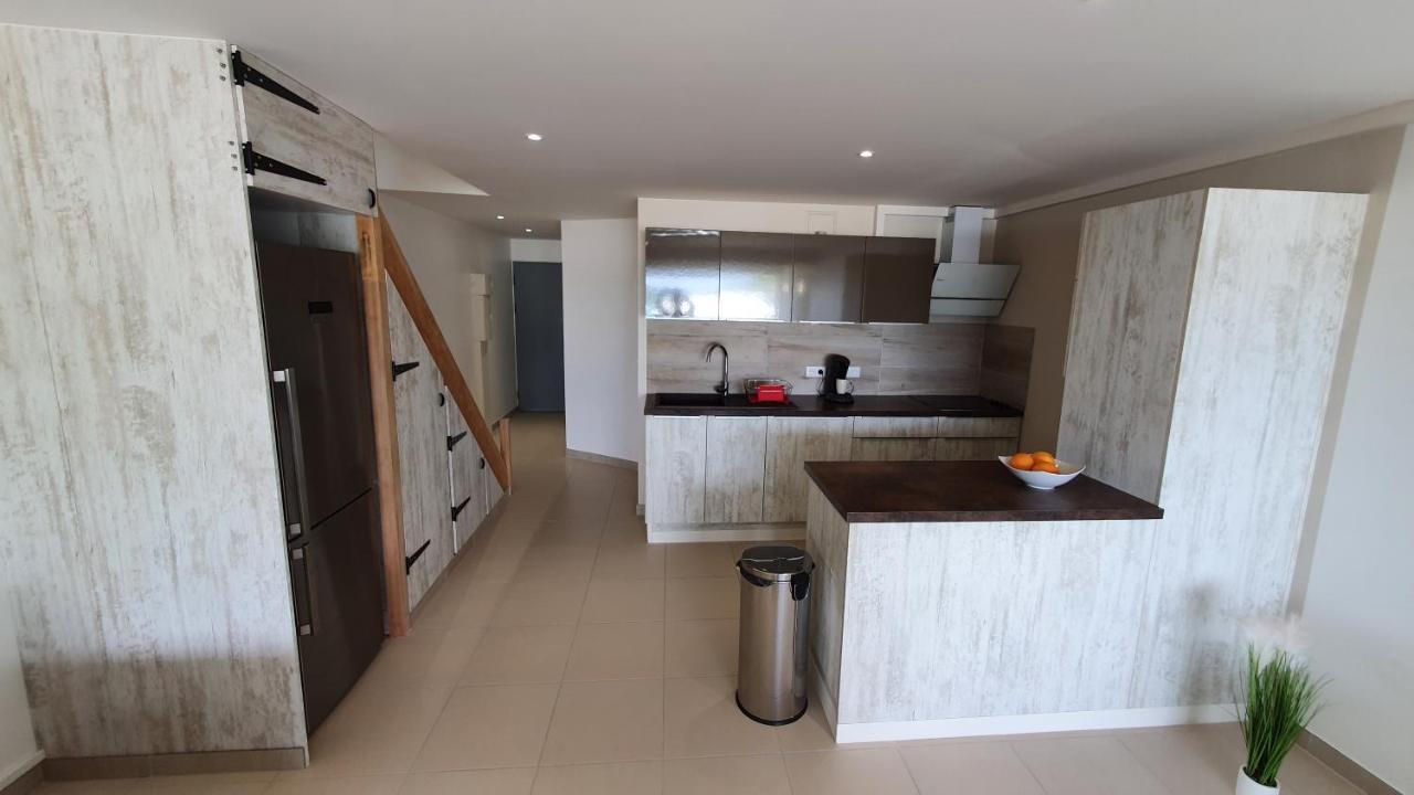 Pinel Superbe Appartement En Residence Vue Mer Cul de Sac Buitenkant foto